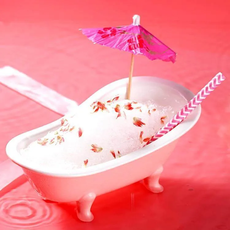 3D Realistic Bathtub Milkshake Cup