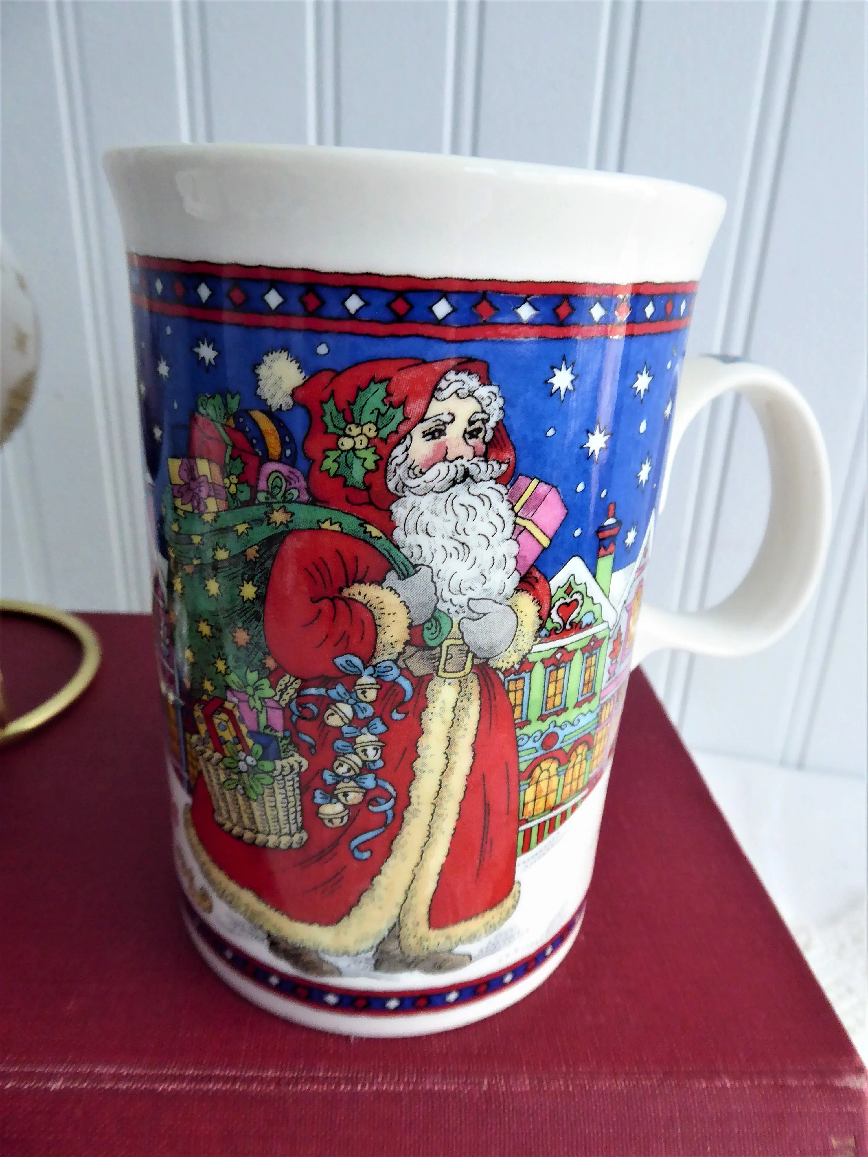 Dunoon Father Christmas Mug 2000 Sue Scullard Santa Claus Stoneware