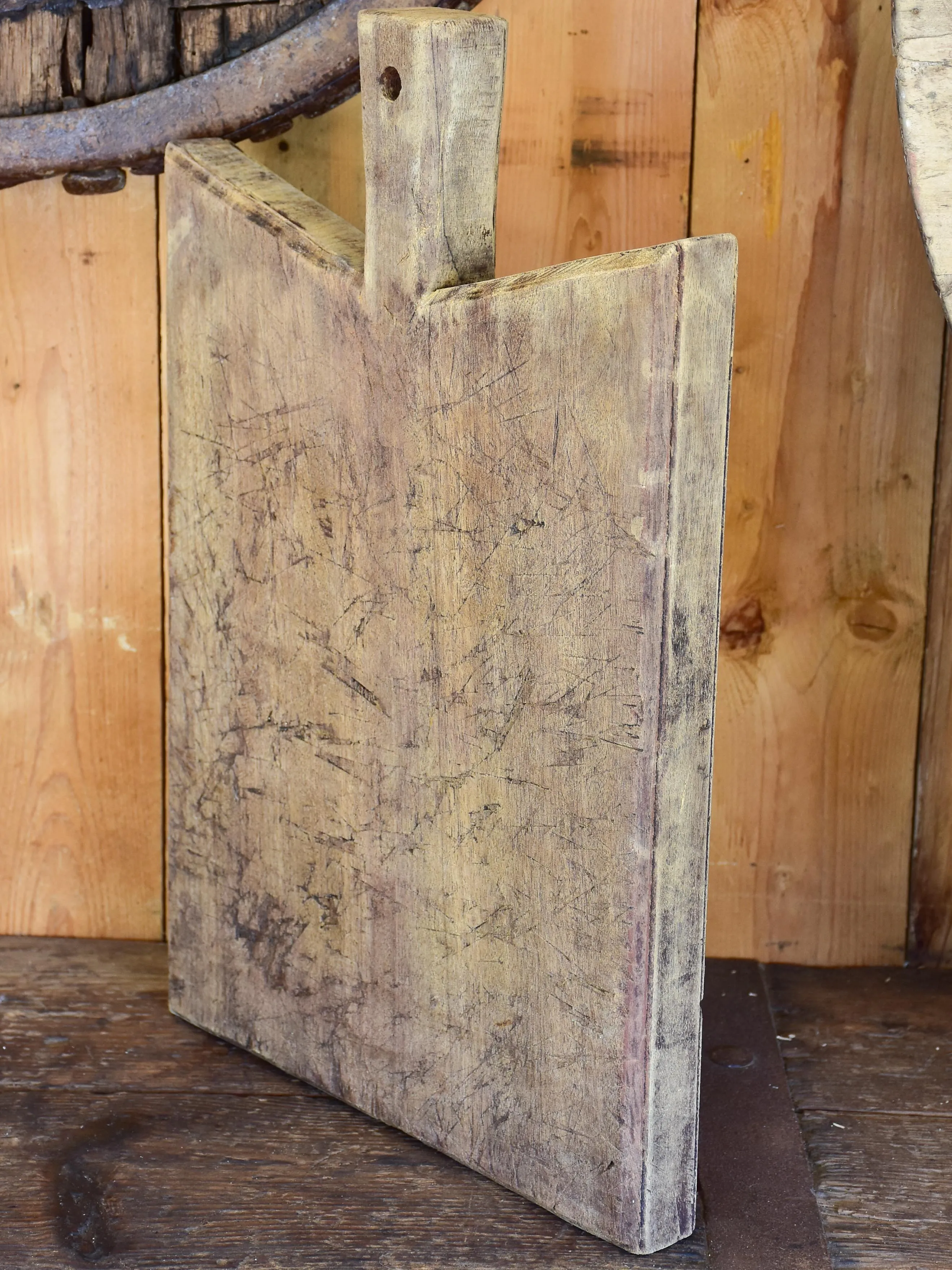 Large French cutting board with peaked shoulders