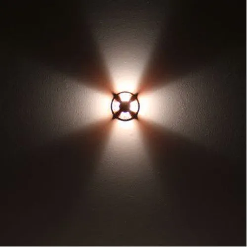 LuxR Lighting Modux Four Pathlight