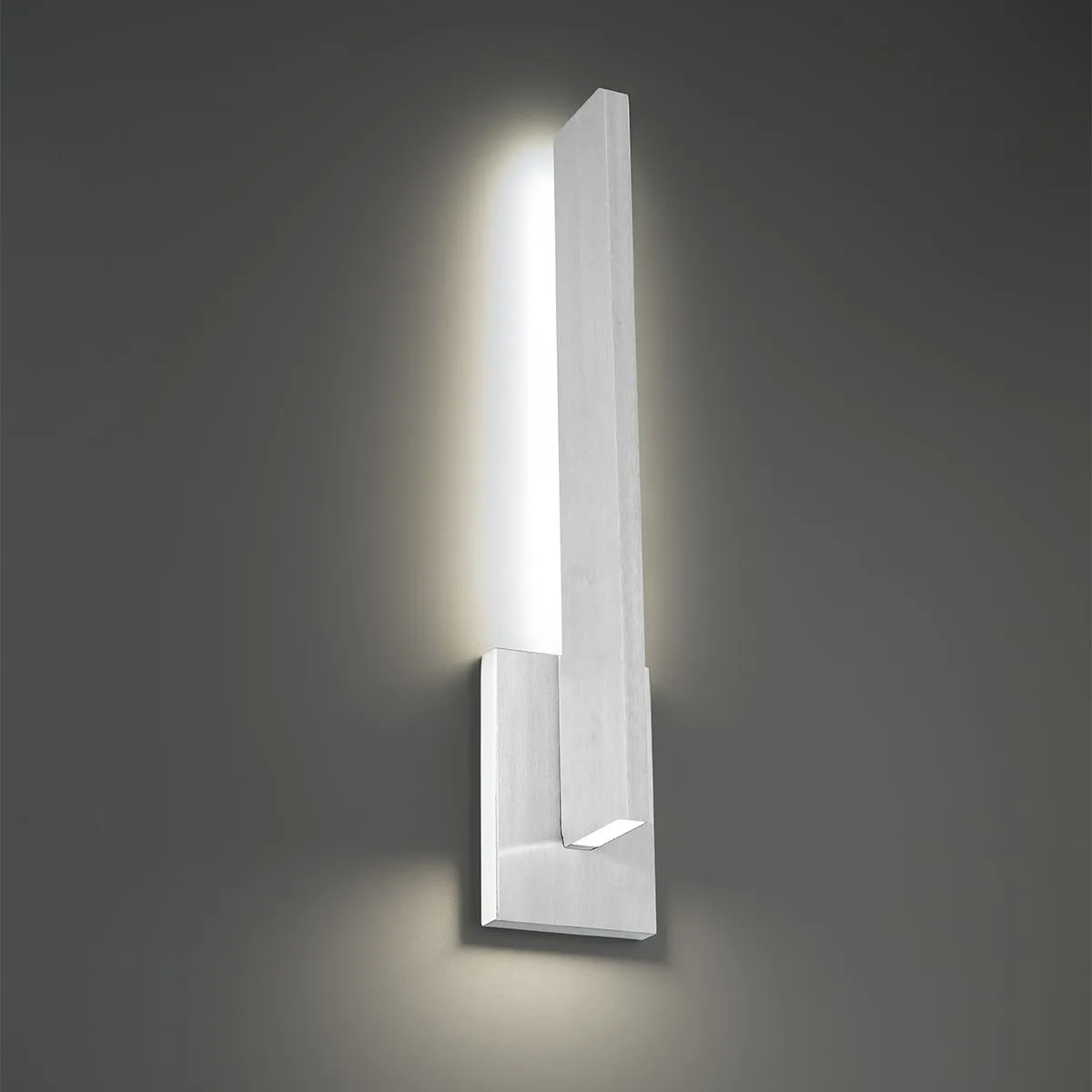 Mako 22 In. 2 Lights LED Outdoor Wall Sconce 4000K Aluminum Finish