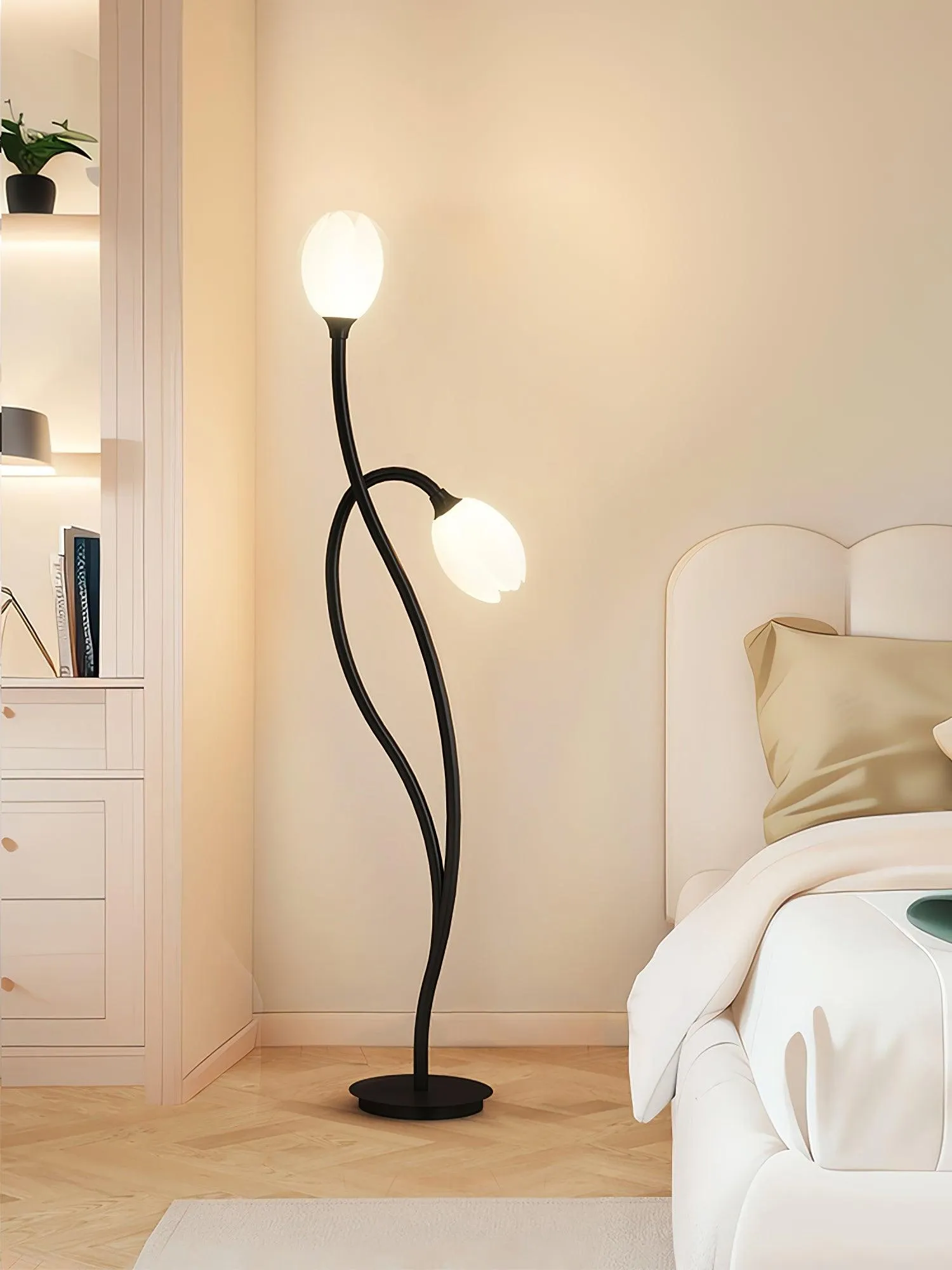 Manta Flower Floor Lamp 9.1″- 56.3″