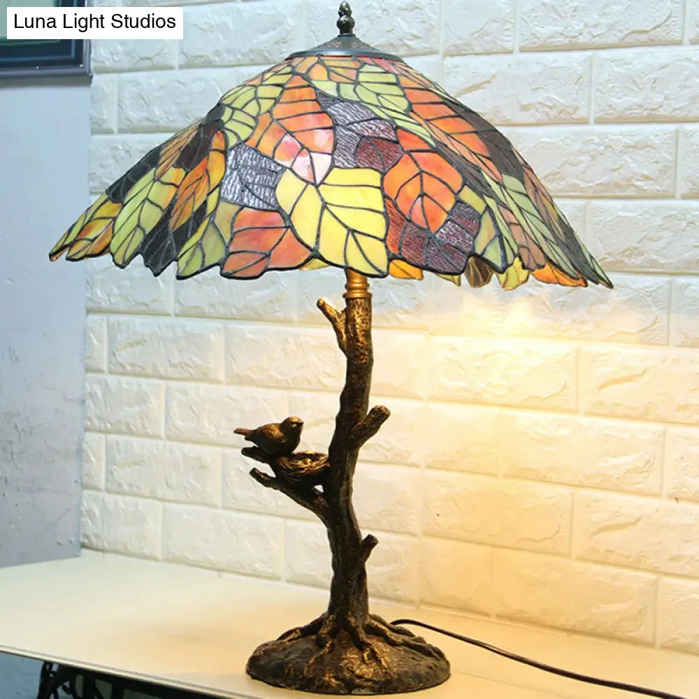 Mediterranean Leaf Stained Glass Table Lamp - Brass Finish - Indoor Lighting