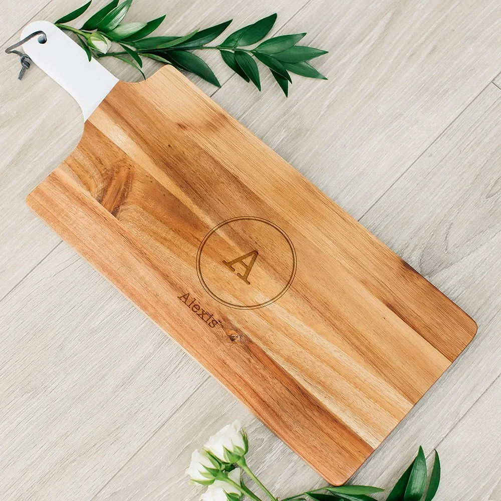 PERSONALIZED WOODEN CUTTING & SERVING BOARD WITH WHITE HANDLE  -  CIRCLE MONOGRAM