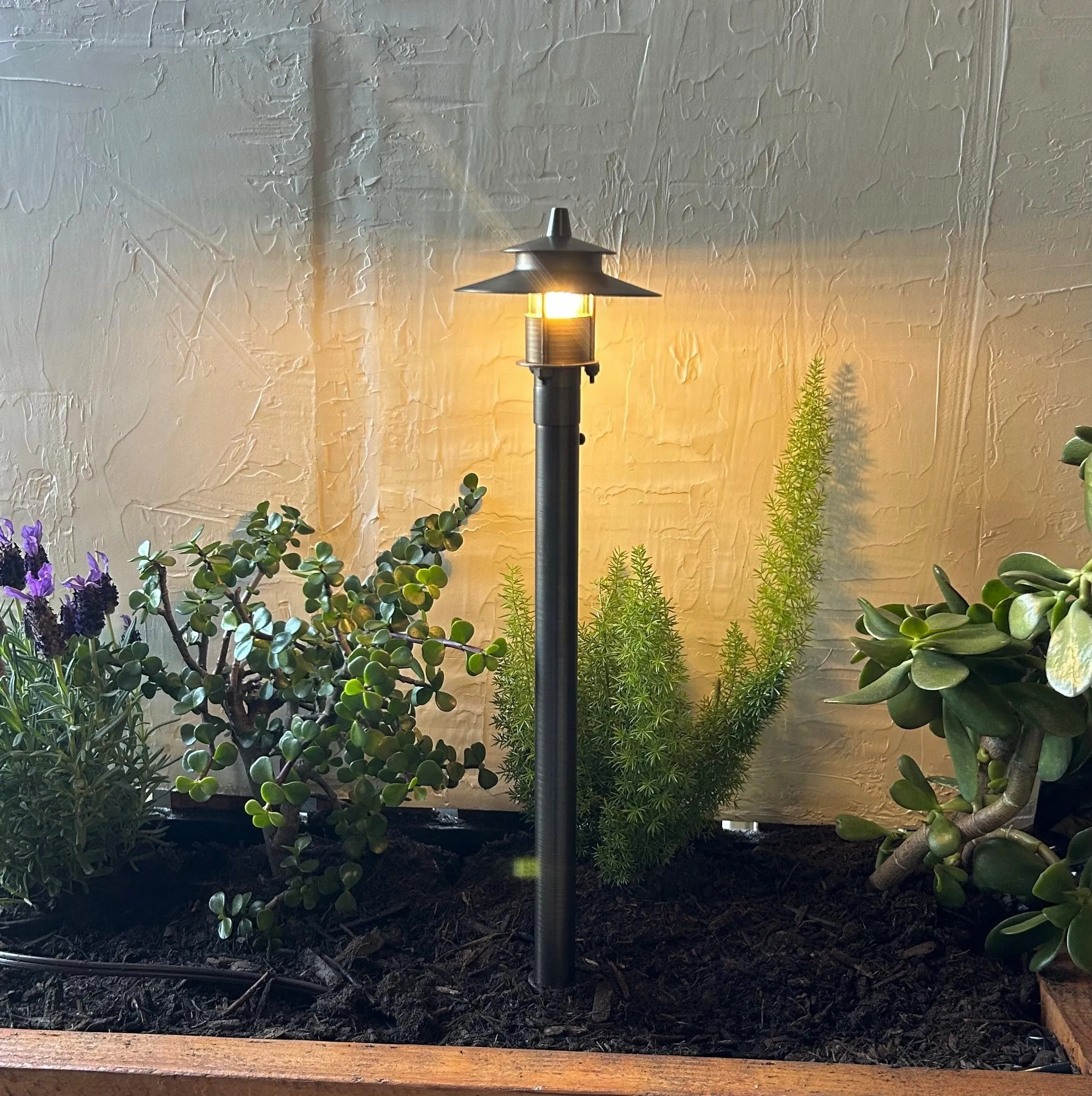 Sable Solid Cast Brass Adjustable Pathway Light Natural Bronze