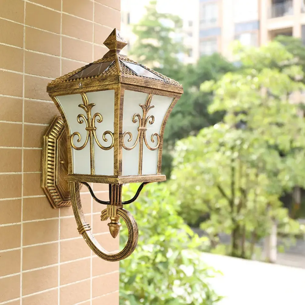 Solar Vintage House Wall Light with Metal Frame, Glass Shade, and LED Bulb - Outdoor Wall Mounted Lamp