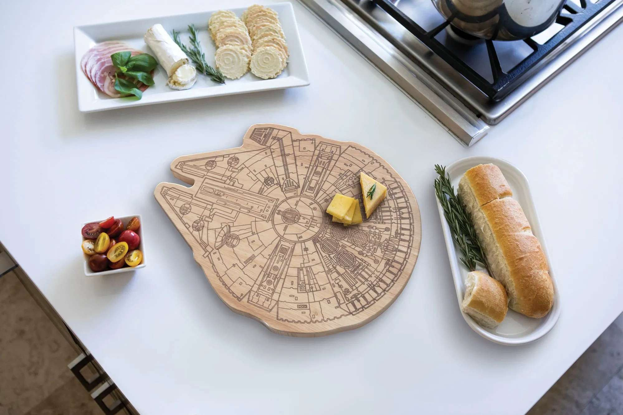 Star Wars Millennium Falcon - 16” Serving Board